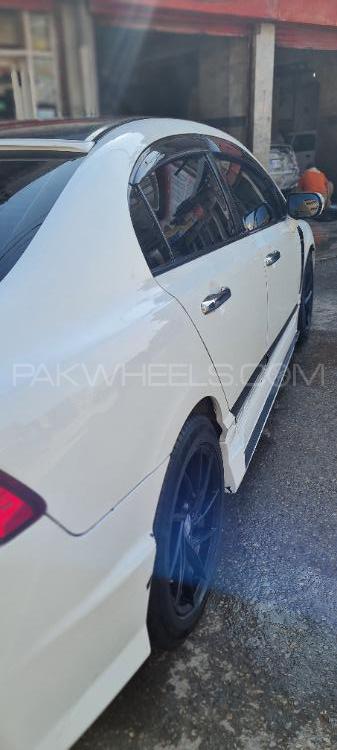 Honda Civic 2011 for Sale in Peshawar Honda Civic 2011 for Sale in Peshawar Image-6
