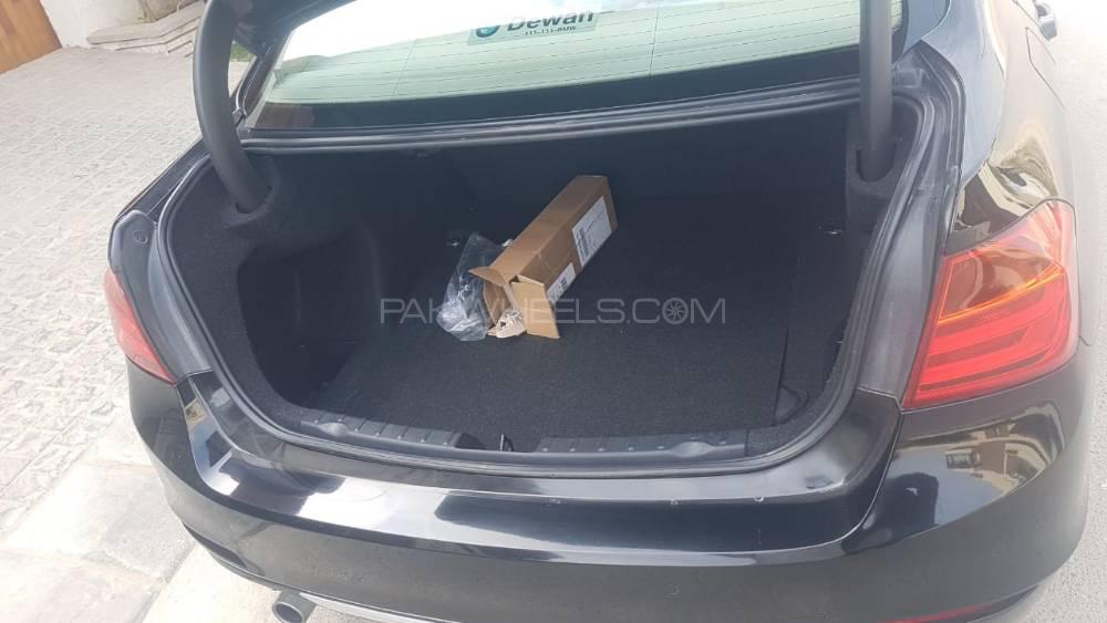 BMW 3 Series 2014 for Sale in Karachi BMW 3 Series 2014 for Sale in Karachi Image-16