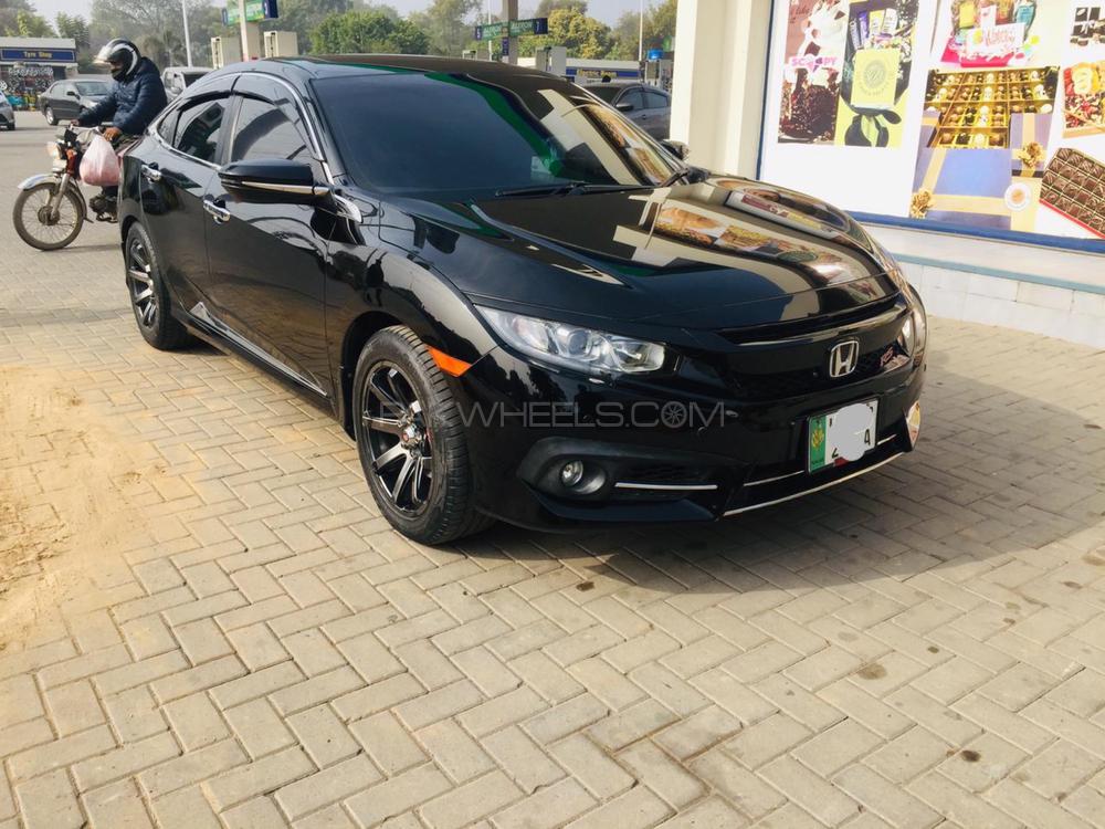 Honda Civic 2018 for Sale in Lahore Image-1
