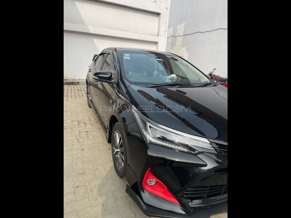 Toyota Corolla 2018 for Sale in Gujranwala Toyota Corolla 2018 for Sale in Gujranwala Image-4