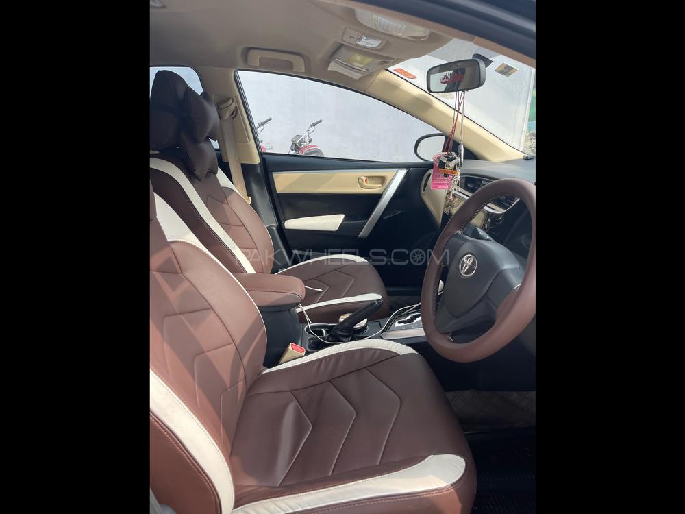Toyota Corolla 2018 for Sale in Gujranwala Toyota Corolla 2018 for Sale in Gujranwala Image-7