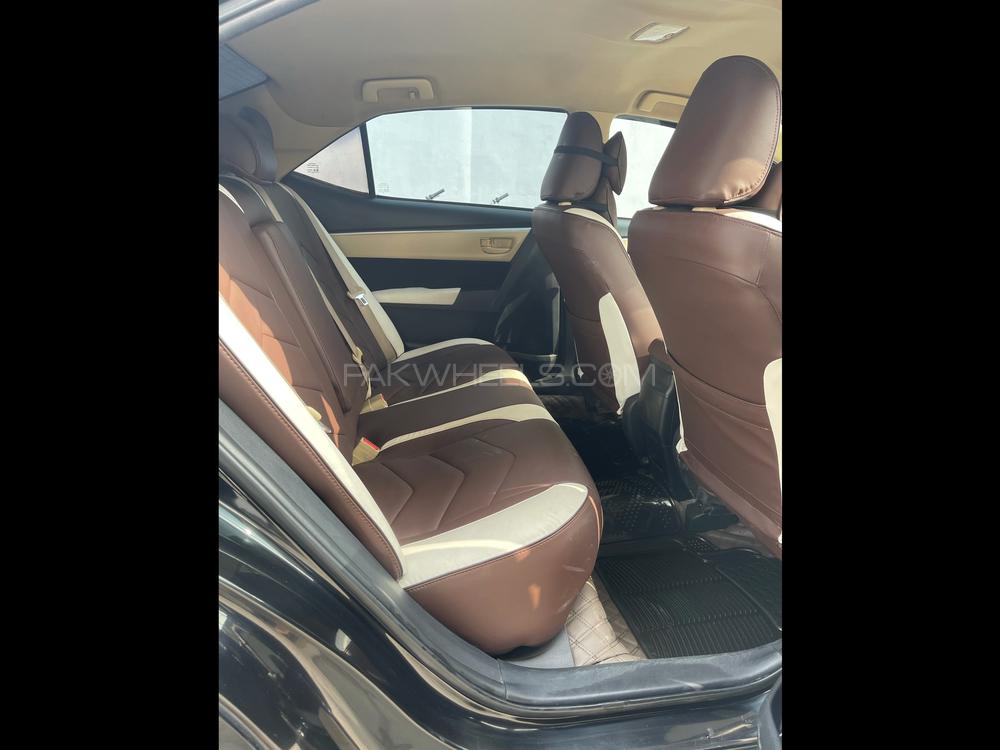 Toyota Corolla 2018 for Sale in Gujranwala Toyota Corolla 2018 for Sale in Gujranwala Image-8