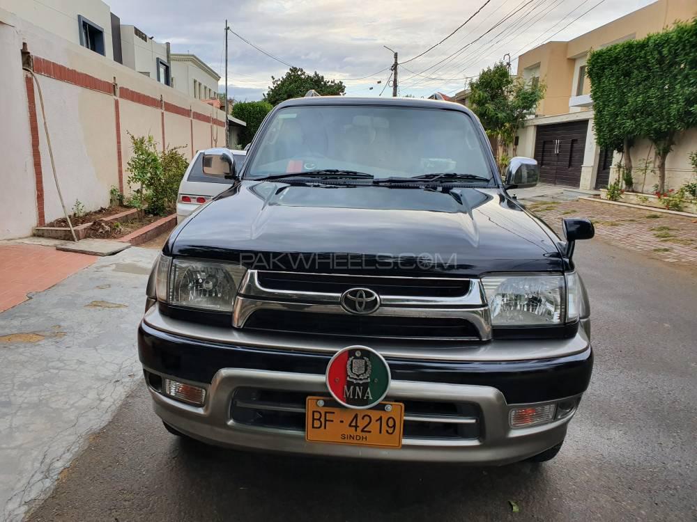 Toyota Surf 2001 for Sale in Karachi Image-1