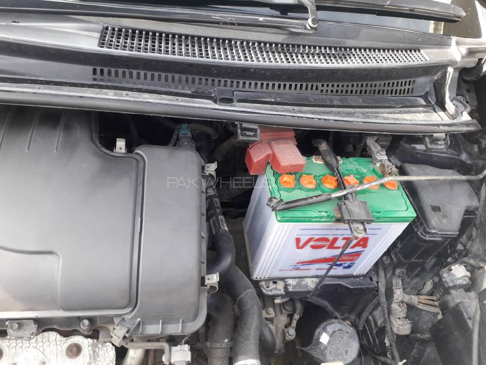 Toyota Vitz 2011 for Sale in Mardan Toyota Vitz 2011 for Sale in Mardan Image-13