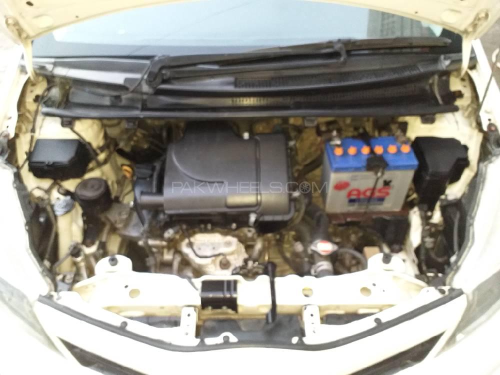 Toyota Vitz 2011 for Sale in Mardan Toyota Vitz 2011 for Sale in Mardan Image-13