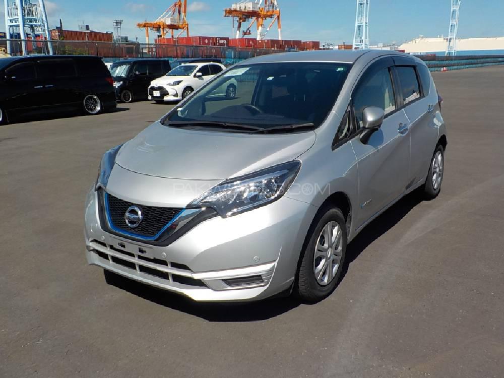Nissan Note 2017 for Sale in Karachi Nissan Note 2017 for Sale in Karachi Image-5