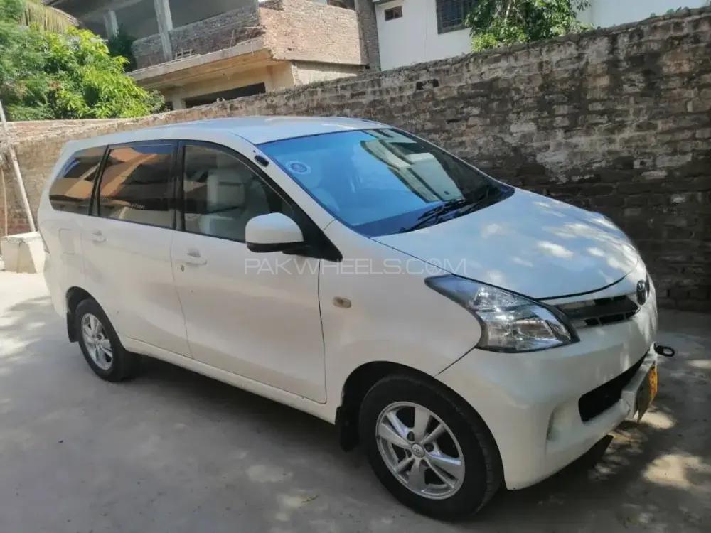 Toyota Avanza 2013 for Sale in Karachi Image-1