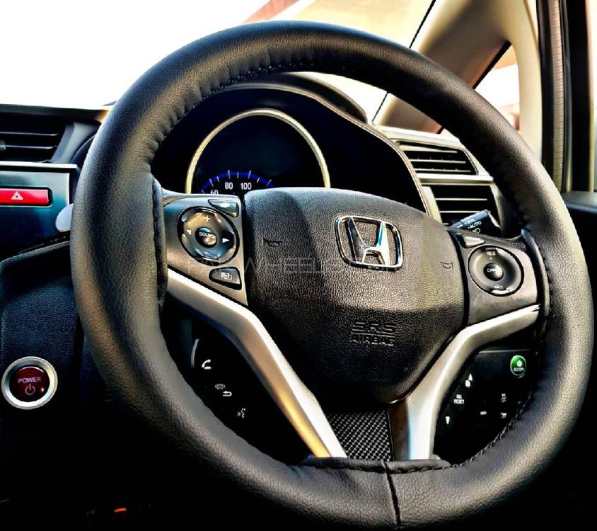 ہونڈا فٹ 2014 for Sale in گجرانوالہ ہونڈا فٹ 2014 for Sale in گجرانوالہ Image-8