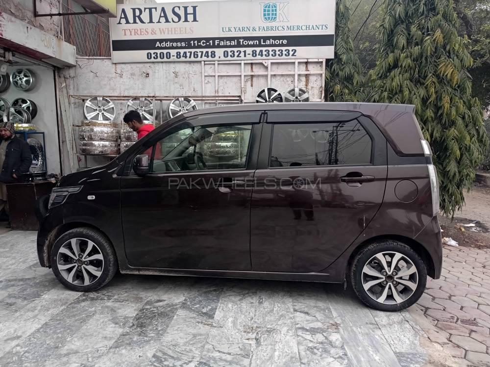 Honda N Wgn 2014 for Sale in Lahore Image-1