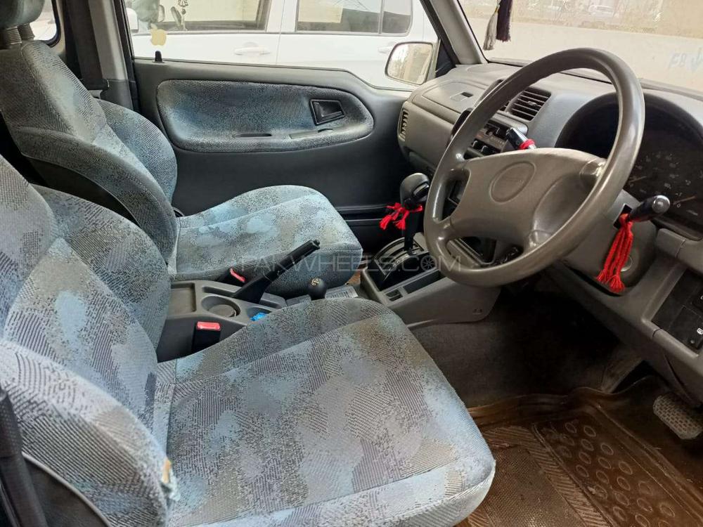Suzuki Vitara 1999 for Sale in Lahore Suzuki Vitara 1999 for Sale in Lahore Image-7