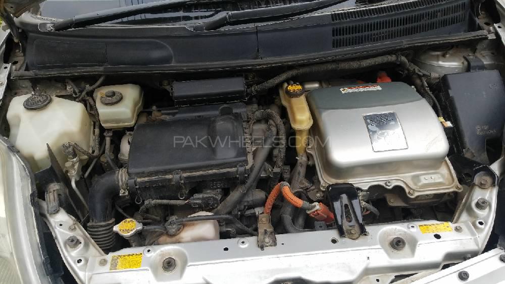 ٹویوٹا پریوس 2006 for Sale in سیالکوٹ ٹویوٹا پریوس 2006 for Sale in سیالکوٹ Image-6