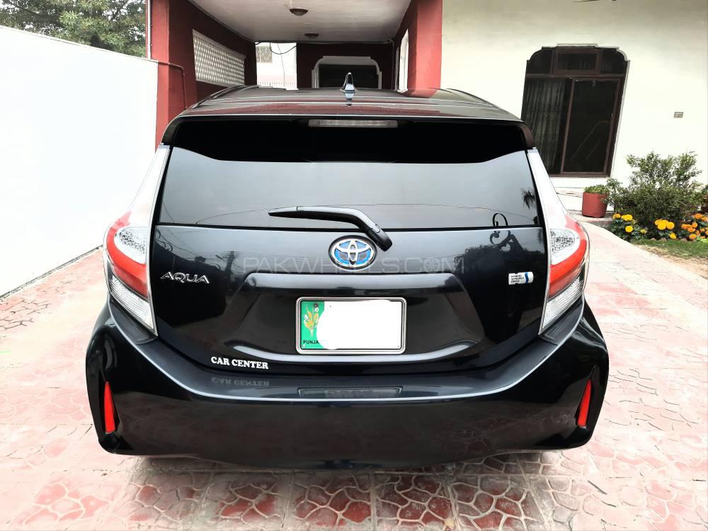 Toyota Aqua 2017 for Sale in Lahore Toyota Aqua 2017 for Sale in Lahore Image-8