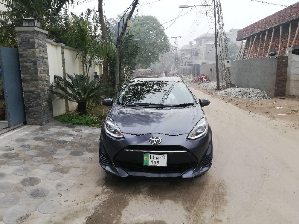 ٹویوٹا اکوا 2017 for Sale in لاہور ٹویوٹا اکوا 2017 for Sale in لاہور Image-3