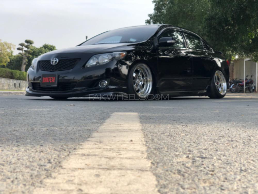 Toyota Corolla - 2010  Toyota Corolla - 2010  Image-2