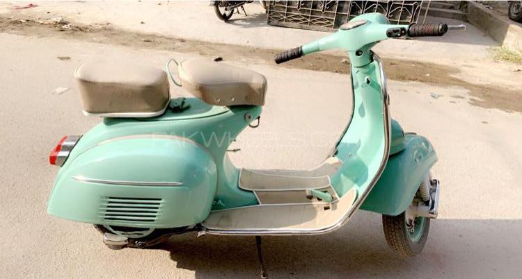 Nissan Wingroad - 1969  Nissan Wingroad - 1969  Image-3