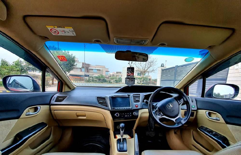 Honda Civic 2015 for Sale in Faisalabad Honda Civic 2015 for Sale in Faisalabad Image-8