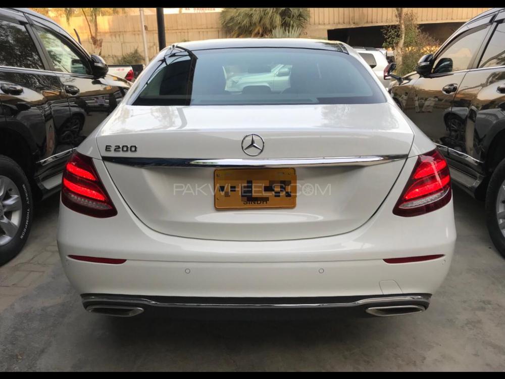Mercedes Benz E Class 2019 for Sale in Karachi Mercedes Benz E Class 2019 for Sale in Karachi Image-10