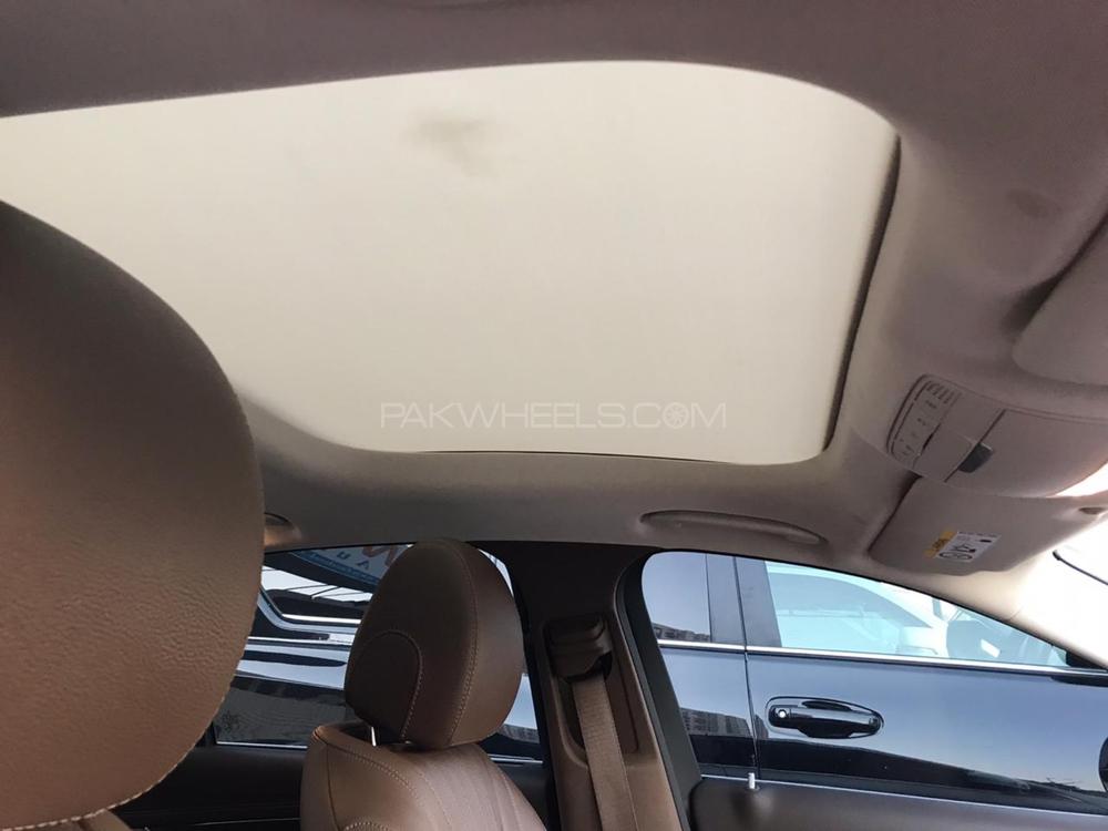 Mercedes Benz E Class 2019 for Sale in Karachi Mercedes Benz E Class 2019 for Sale in Karachi Image-7