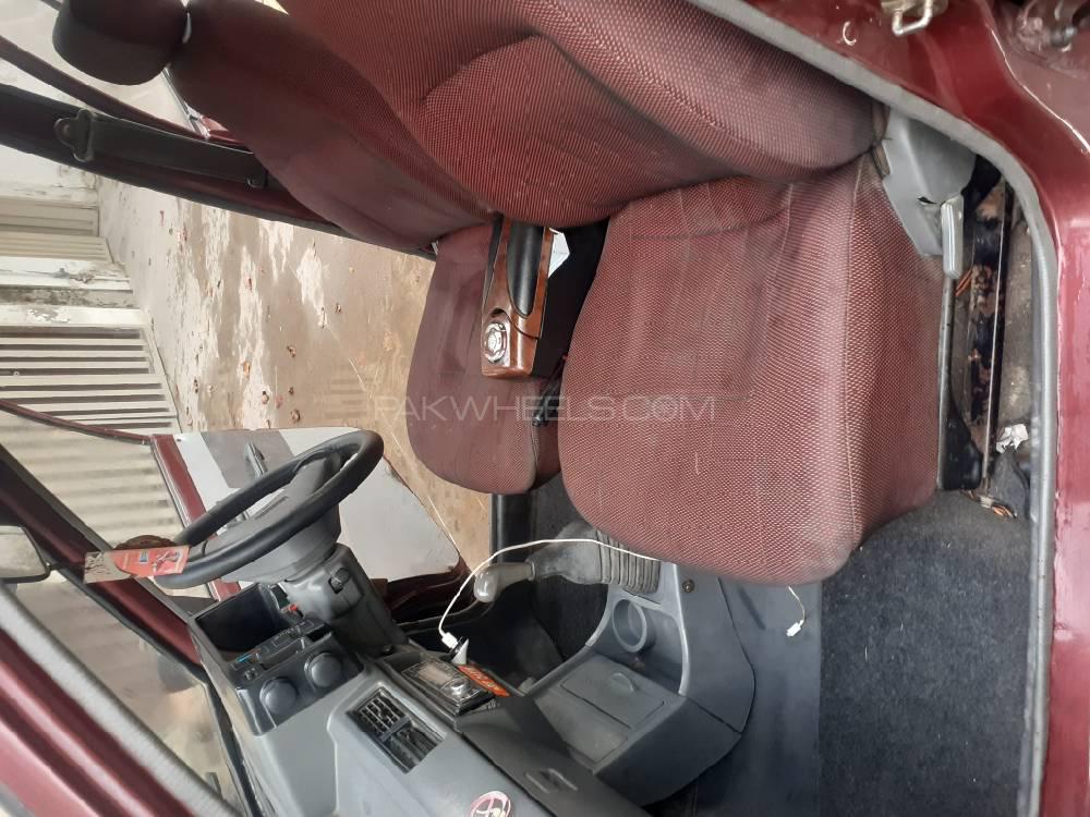 Suzuki Mehran 2006 for Sale in Lahore Suzuki Mehran 2006 for Sale in Lahore Image-6