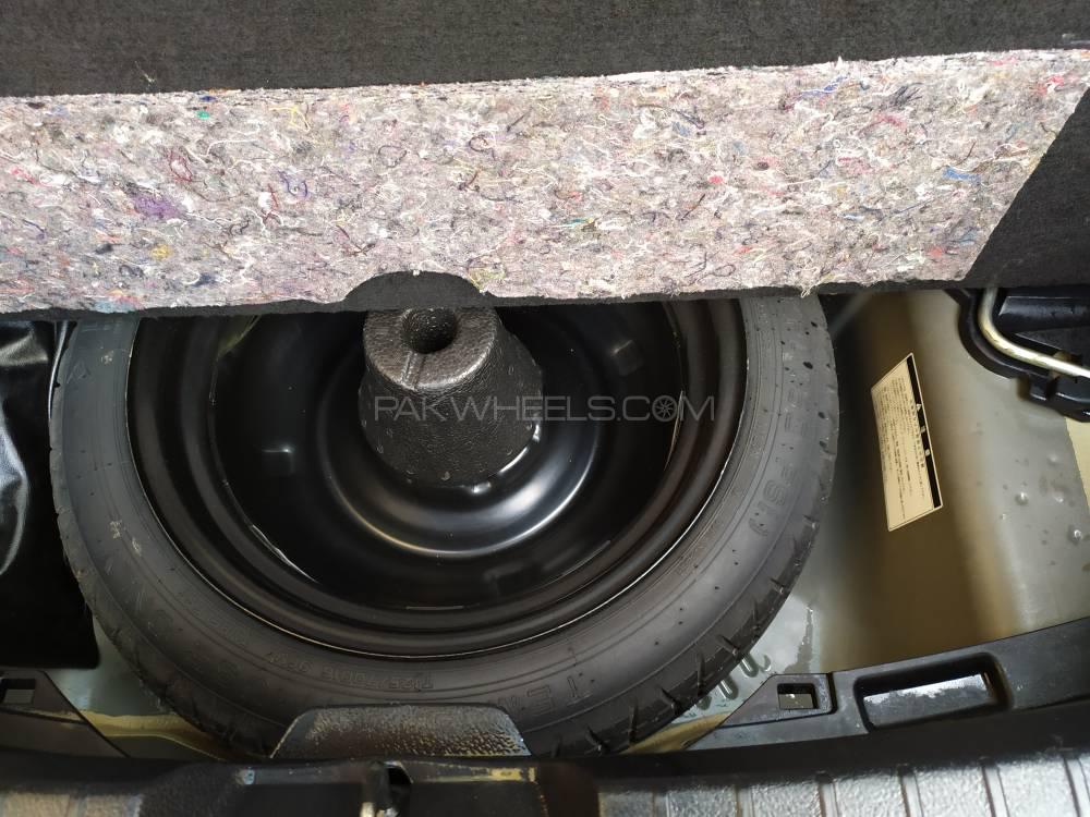 Toyota Vitz 2016 for Sale in Karachi Toyota Vitz 2016 for Sale in Karachi Image-19