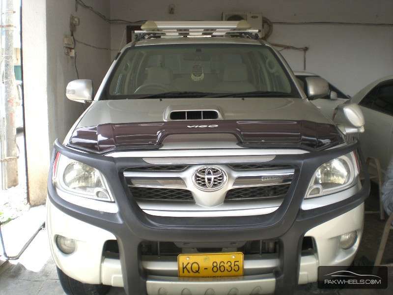Toyota Hilux 2006 for Sale in Multan Image-1