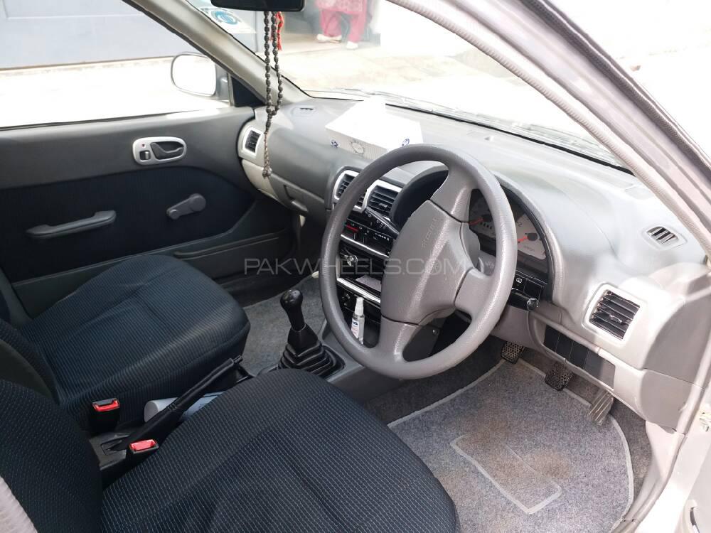 Suzuki Cultus 2015 for Sale in Sahiwal Suzuki Cultus 2015 for Sale in Sahiwal Image-2
