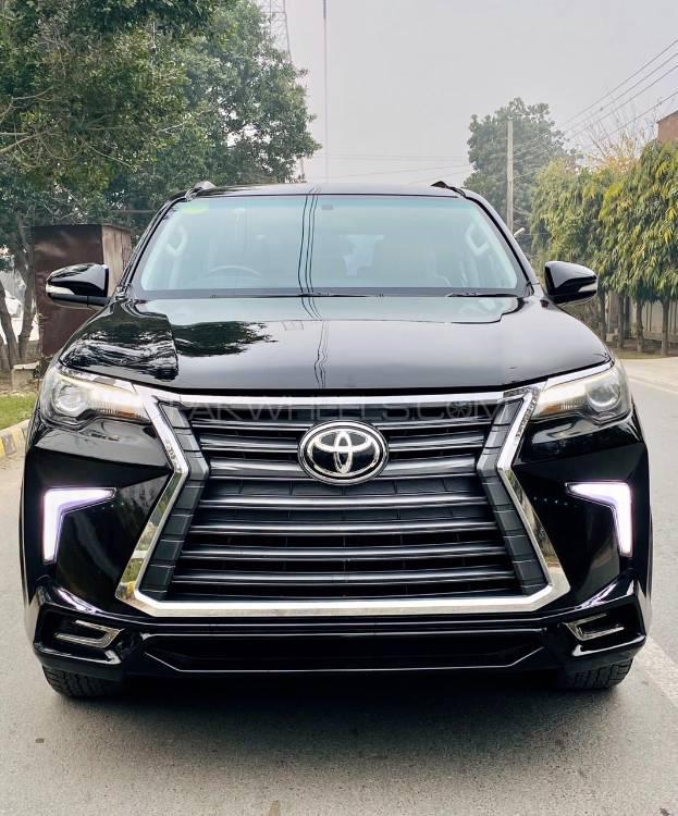 ٹویوٹا فورچیونر 2017 for Sale in لاہور Image-1