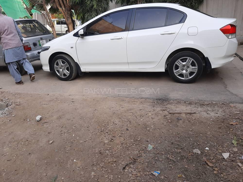 Honda City 2014 for Sale in Lahore Image-1
