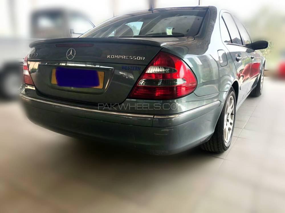 Mercedes Benz E Class 2006 for Sale in Karachi Mercedes Benz E Class 2006 for Sale in Karachi Image-10