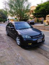 Honda Civic - 2004