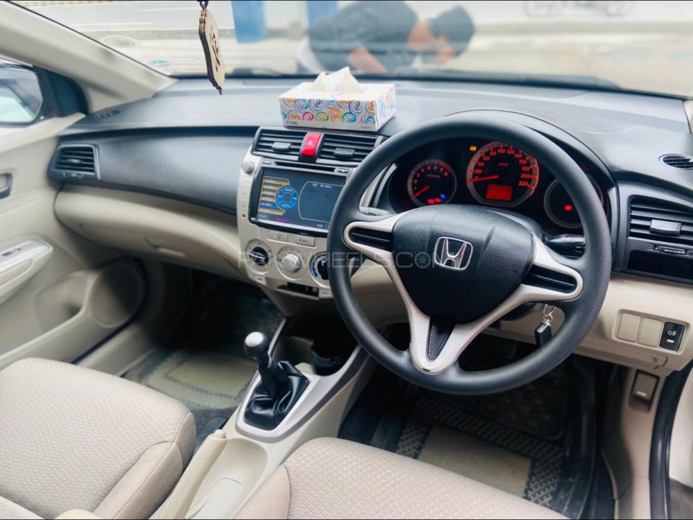 Honda City 2014 for Sale in Lahore Honda City 2014 for Sale in Lahore Image-6