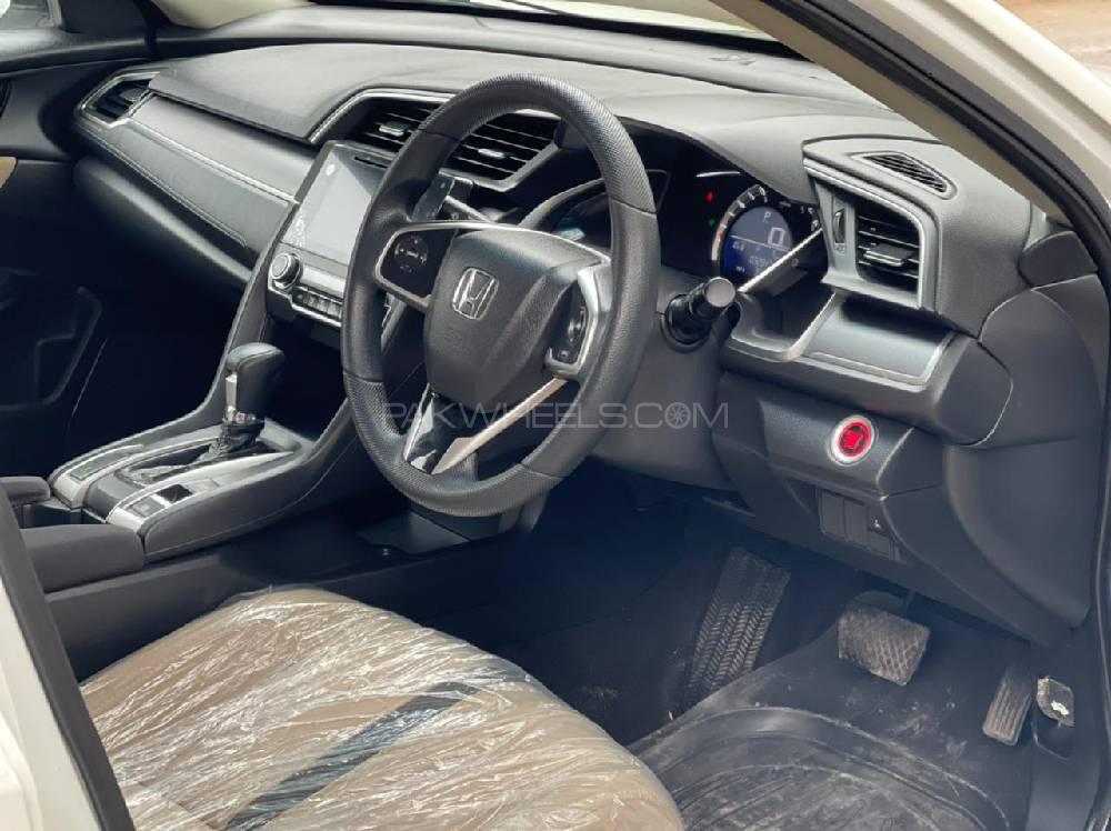 Honda Civic 2018 for Sale in Lahore Honda Civic 2018 for Sale in Lahore Image-10