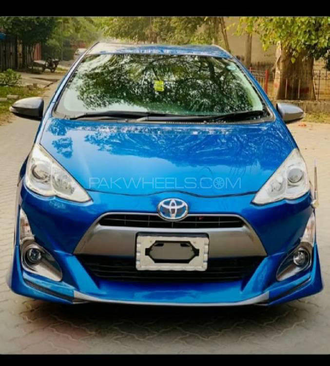 Toyota Aqua 2015 for Sale in Burewala Image-1