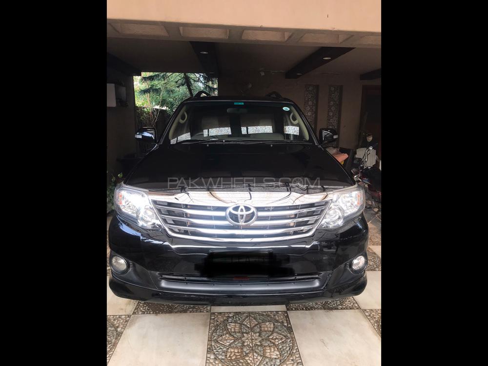 ٹویوٹا فورچیونر 2013 for Sale in لاہور Image-1