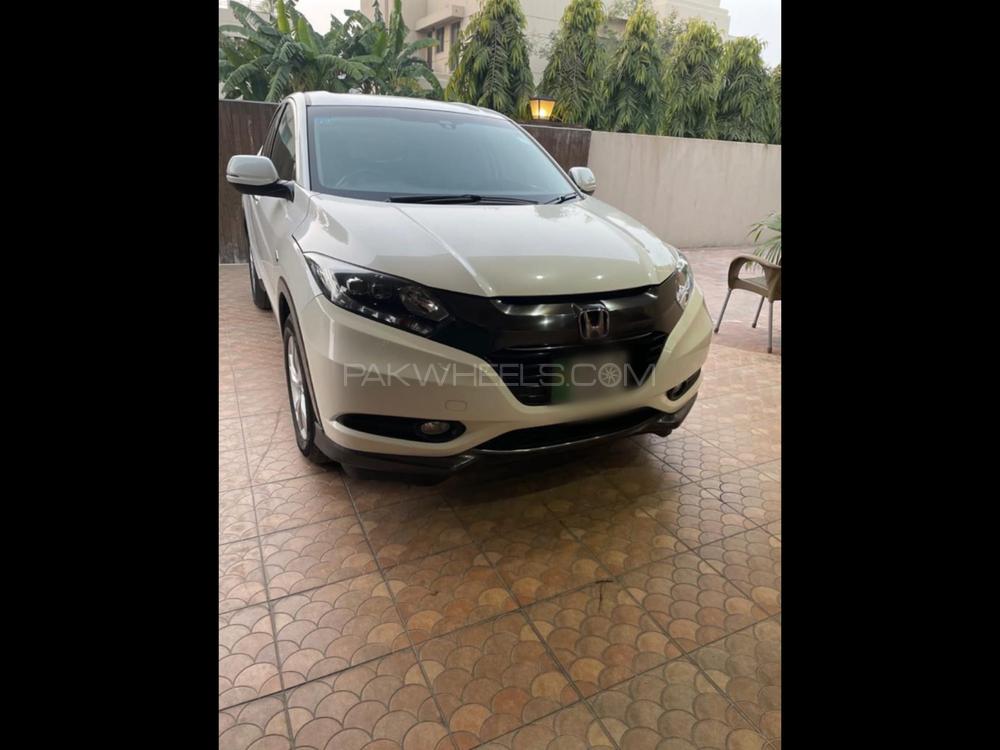 Honda Vezel 2015 for Sale in Lahore Honda Vezel 2015 for Sale in Lahore Image-2