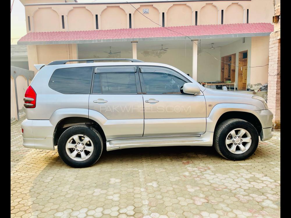Toyota Prado 2003 for Sale in Peshawar Toyota Prado 2003 for Sale in Peshawar Image-5