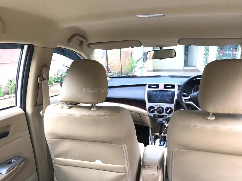 Honda City 2018 for Sale in Rahim Yar Khan Honda City 2018 for Sale in Rahim Yar Khan Image-6