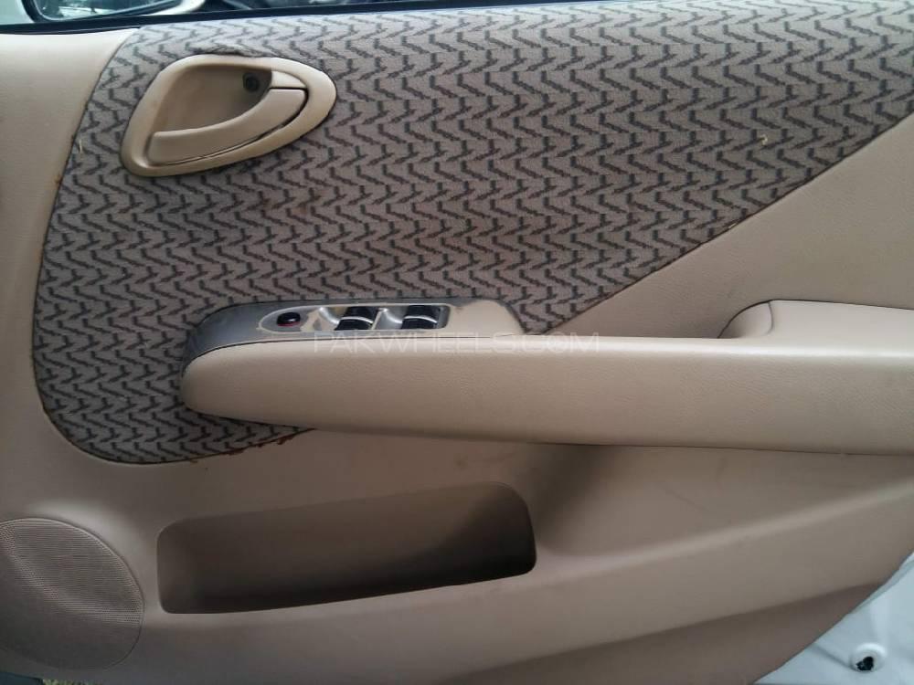 ہونڈا سٹی 2004 for Sale in راولپنڈی ہونڈا سٹی 2004 for Sale in راولپنڈی Image-7