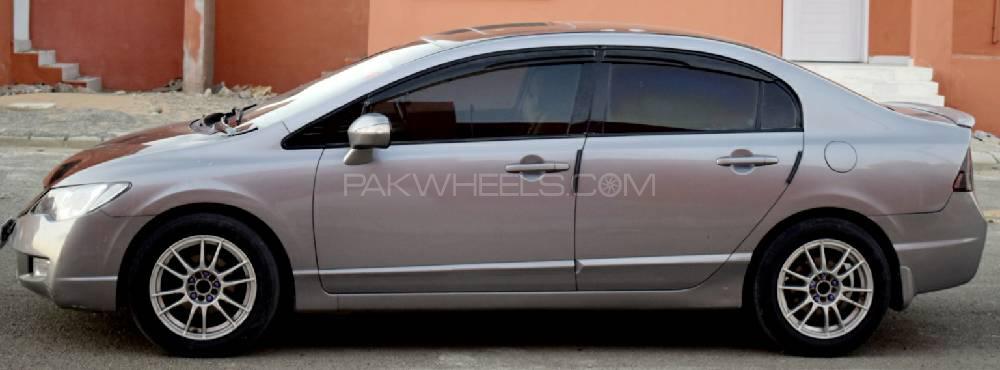 Honda Civic 2007 for Sale in Rahim Yar Khan Image-1