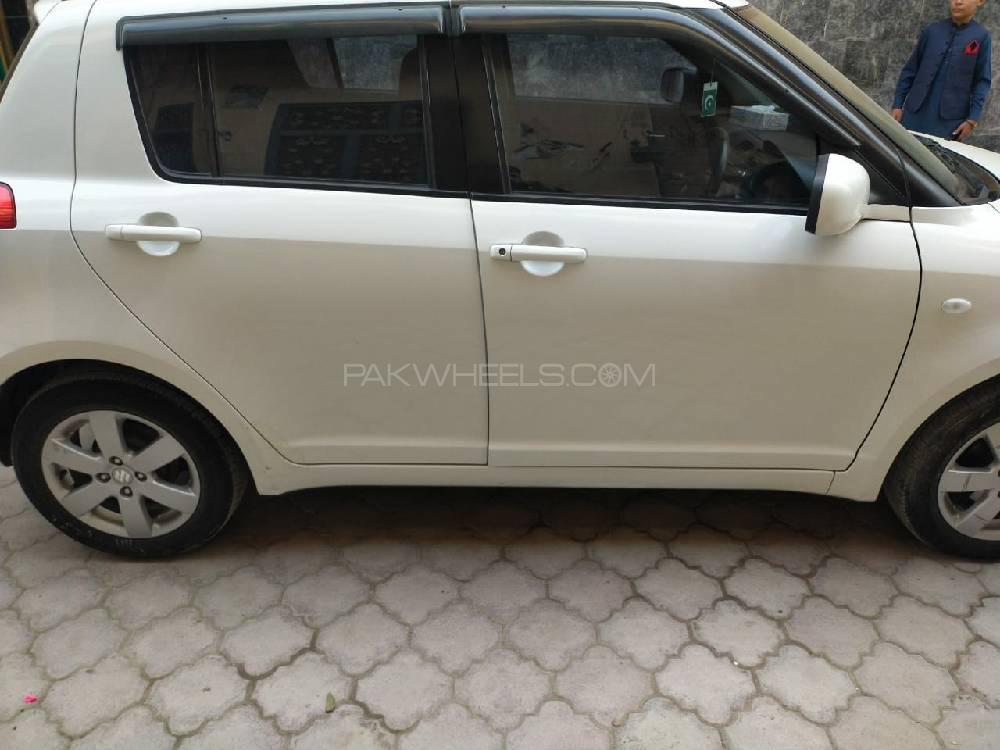سوزوکی سوئفٹ 2019 for Sale in پشاور سوزوکی سوئفٹ 2019 for Sale in پشاور Image-10