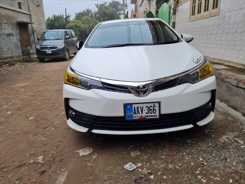 Toyota Corolla 2018 for Sale in Chenab Nagar Image-1