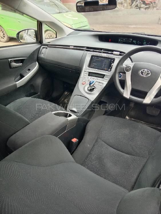 ٹویوٹا پریوس 2014 for Sale in وہاڑی ٹویوٹا پریوس 2014 for Sale in وہاڑی Image-15