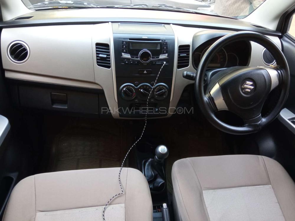 Suzuki Wagon R 2017 for Sale in Lahore Suzuki Wagon R 2017 for Sale in Lahore Image-6