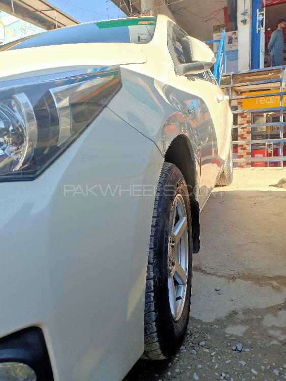 Toyota Corolla 2017 for Sale in Abbottabad Toyota Corolla 2017 for Sale in Abbottabad Image-4