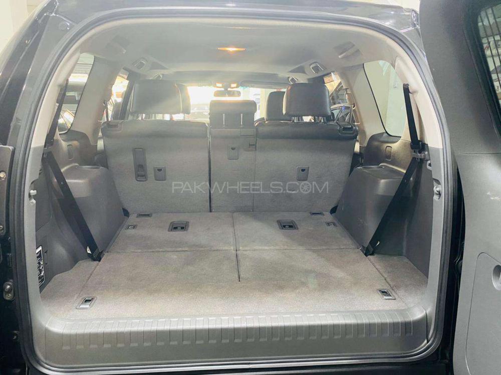 Toyota Prado 2012 for Sale in Rawalpindi Toyota Prado 2012 for Sale in Rawalpindi Image-10