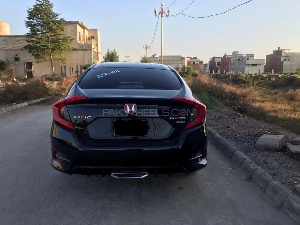 Honda Civic 2018 for Sale in Faisalabad Honda Civic 2018 for Sale in Faisalabad Image-5