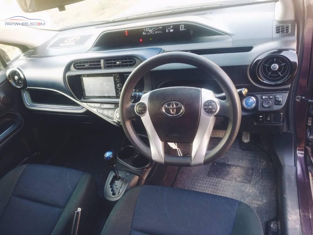Toyota Aqua 2015 for Sale in Islamabad Toyota Aqua 2015 for Sale in Islamabad Image-11