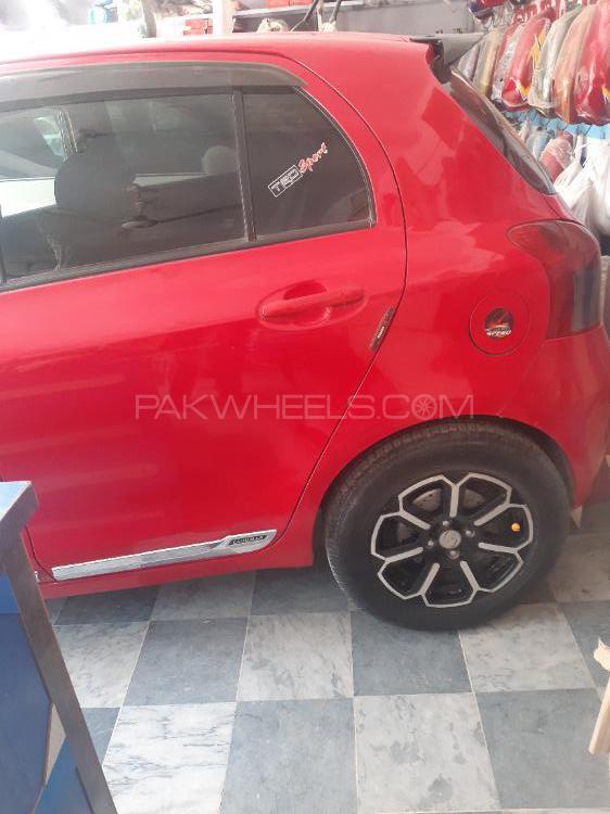 Toyota Vitz 2006 for Sale in Kohat Toyota Vitz 2006 for Sale in Kohat Image-4