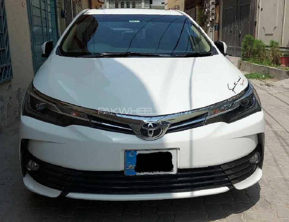 Toyota Corolla 2018 for Sale in Peshawar Toyota Corolla 2018 for Sale in Peshawar Image-2