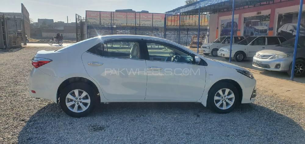 Toyota Corolla 2018 for Sale in Bannu Toyota Corolla 2018 for Sale in Bannu Image-11